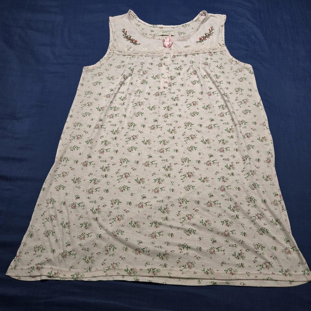 Lati Fashion Intimates VTG Nightgown‎ Women Size Large Pink Cottage Core Chemise